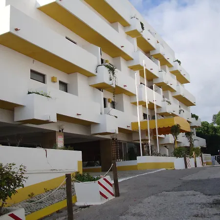 Da Oura - 100 M From The - By Bedzy Appartement